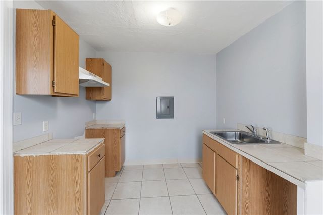 41 Summit Avenue, North Smithfield, RI 02896