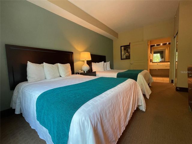 8303 PALM PARKWAY 520, Orlando, FL 32836