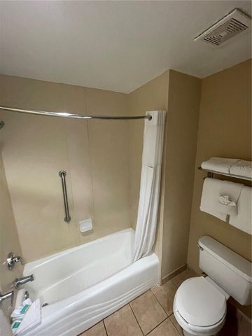8303 PALM PARKWAY 520, Orlando, FL 32836