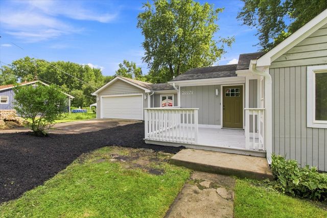 26979 N Ada Street, Wauconda, IL 60084