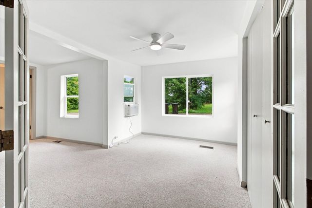 26979 N Ada Street, Wauconda, IL 60084