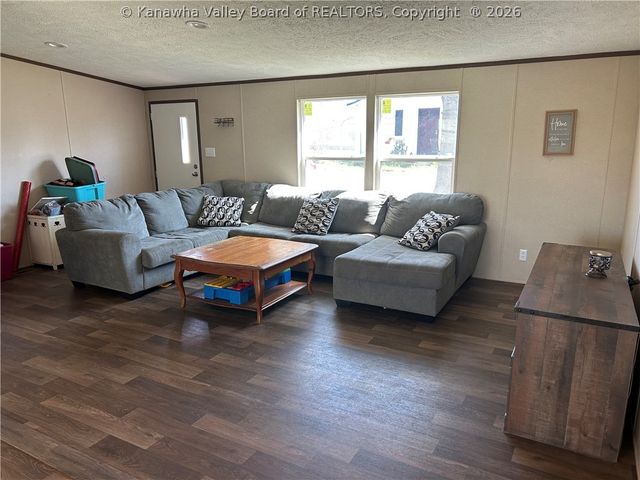 3411 Mossman Avenue, Point Pleasant, WV 25550