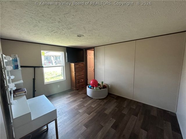 3411 Mossman Avenue, Point Pleasant, WV 25550