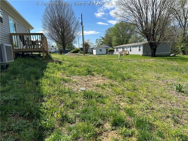 3411 Mossman Avenue, Point Pleasant, WV 25550