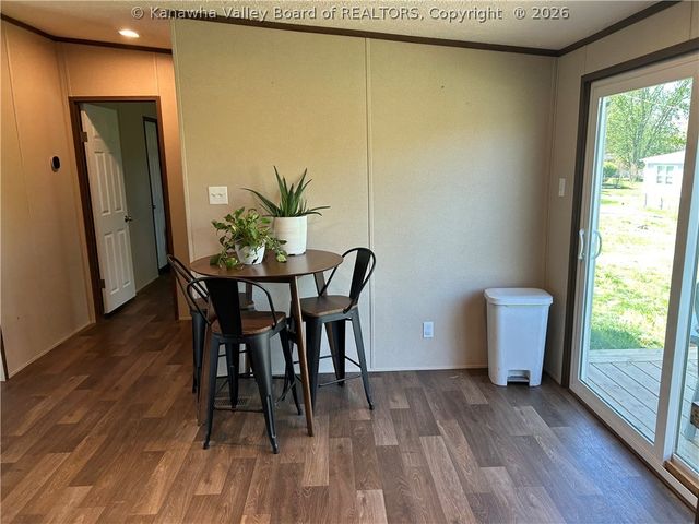 3411 Mossman Avenue, Point Pleasant, WV 25550