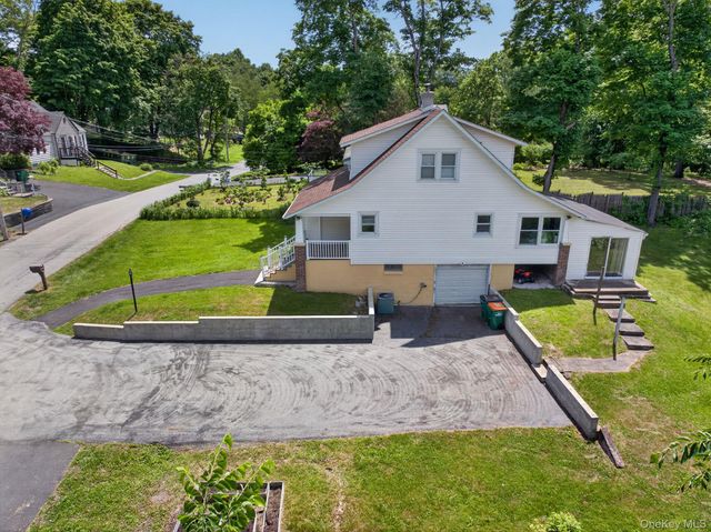 7 Walnut Street, Poughkeepsie, NY 12601