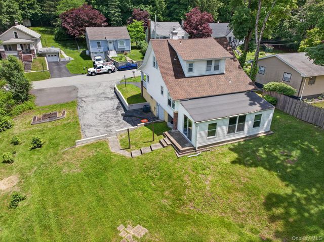 7 Walnut Street, Poughkeepsie, NY 12601