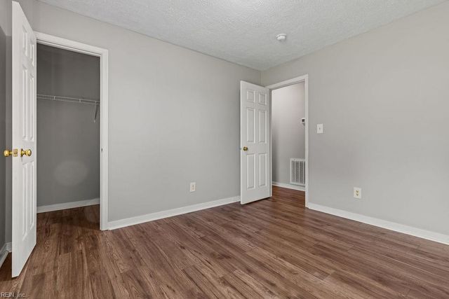 4673 Deer Path RD, Suffolk, VA 23434
