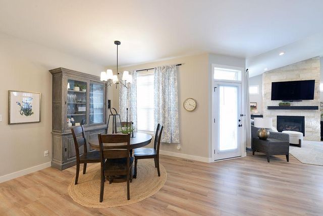 4078 49th Avenue S, Fargo, ND 58104