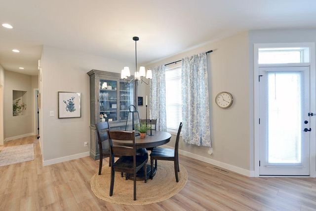 4078 49th Avenue S, Fargo, ND 58104