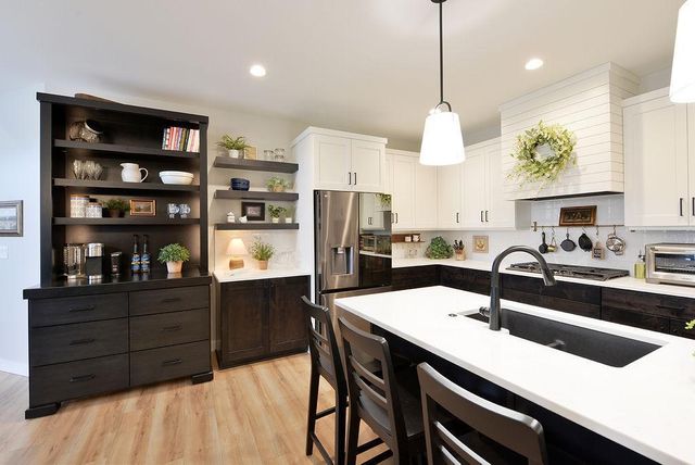 4078 49th Avenue S, Fargo, ND 58104