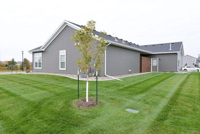 4078 49th Avenue S, Fargo, ND 58104