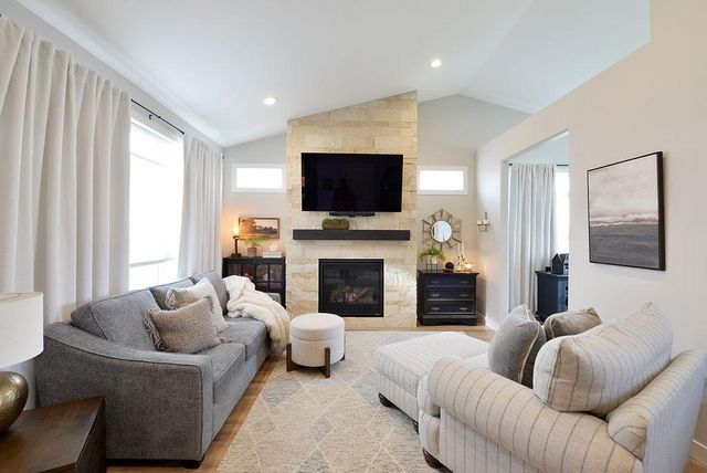 4078 49th Avenue S, Fargo, ND 58104