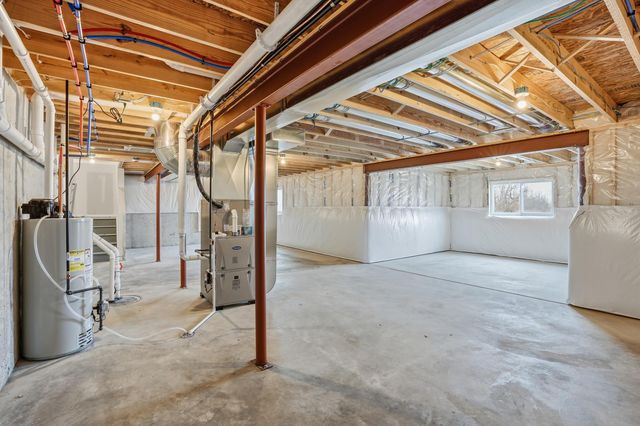 6587 E 104th Avenue, Winfield, IN 46307