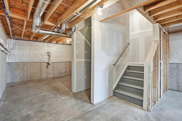 6587 E 104th Avenue, Winfield, IN 46307