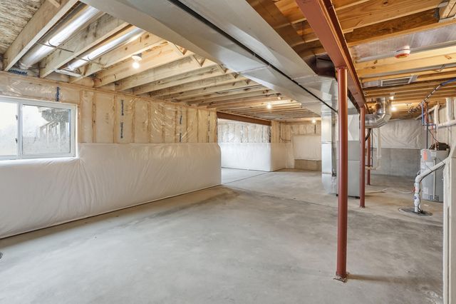 6587 E 104th Avenue, Winfield, IN 46307