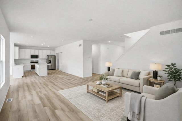 6587 E 104th Avenue, Winfield, IN 46307