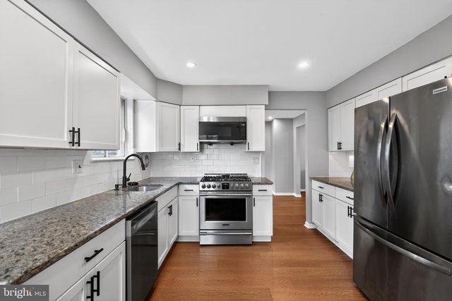 1101 SOMERSET AVE, Voorhees, NJ 08043