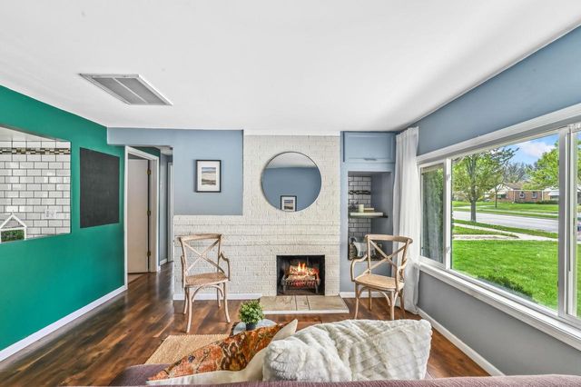 2814 S 51st STREET, Milwaukee, WI 53219