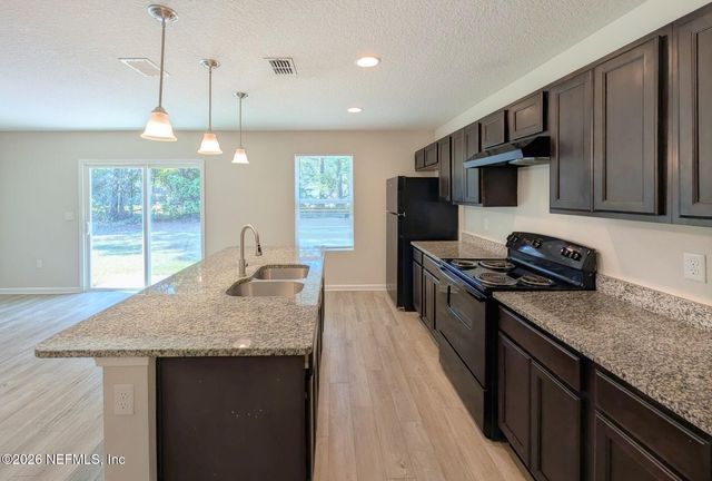 5582 LONGSPUR Court, Jacksonville, FL 32219