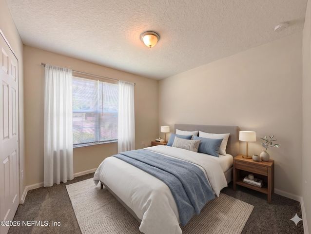 5582 LONGSPUR Court, Jacksonville, FL 32219