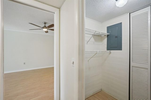 404 CORDOVA GREEN 404, Seminole, FL 33777