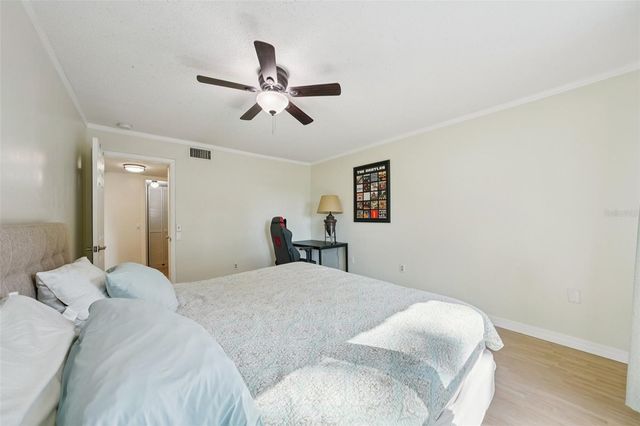 404 CORDOVA GREEN 404, Seminole, FL 33777