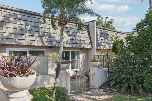 404 CORDOVA GREEN 404, Seminole, FL 33777