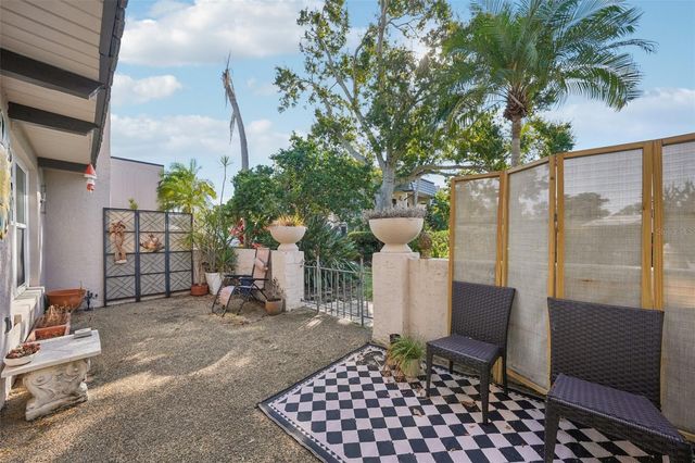 404 CORDOVA GREEN 404, Seminole, FL 33777