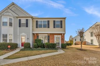 3213 Mannington Drive, Charlotte, NC 28270