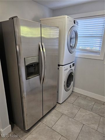 1124 Hammel Street, Akron, OH 44306