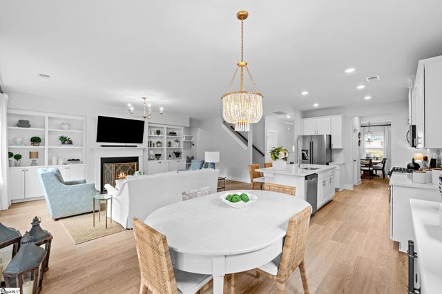 832 Burghley Circle, Greer, SC 29651