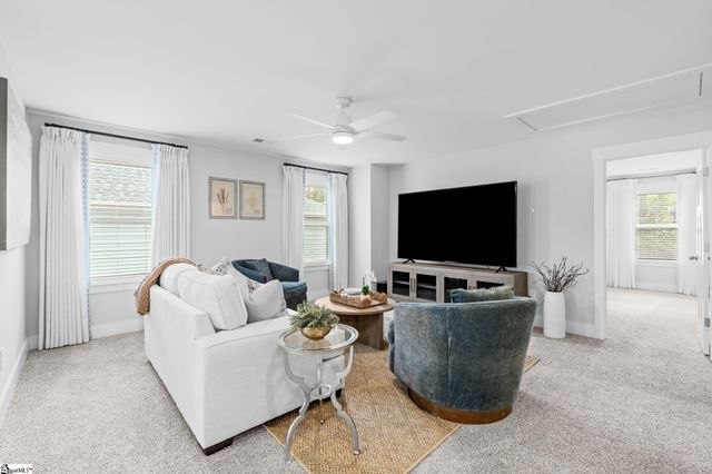 832 Burghley Circle, Greer, SC 29651