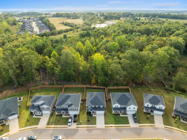 832 Burghley Circle, Greer, SC 29651