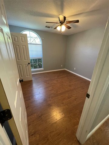 4613 Saint Thomas Place, Fort Worth, TX 76135