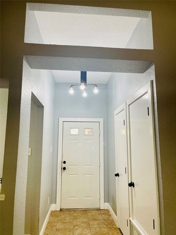 4613 Saint Thomas Place, Fort Worth, TX 76135