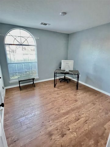 4613 Saint Thomas Place, Fort Worth, TX 76135