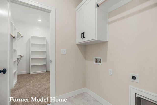 8004 SE Hoot Owl Street, Blue Springs, MO 64014