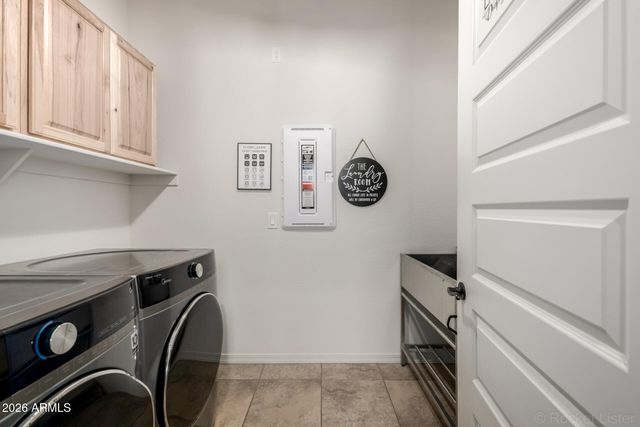 7848 W WILLOW Way, Florence, AZ 85132