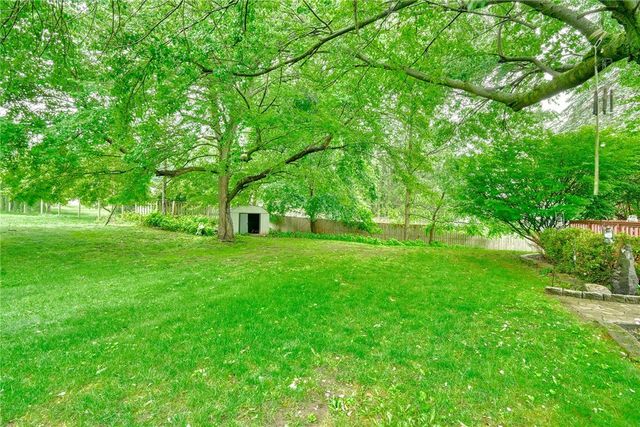 16 Red Barn Circle, Perinton, NY 14534