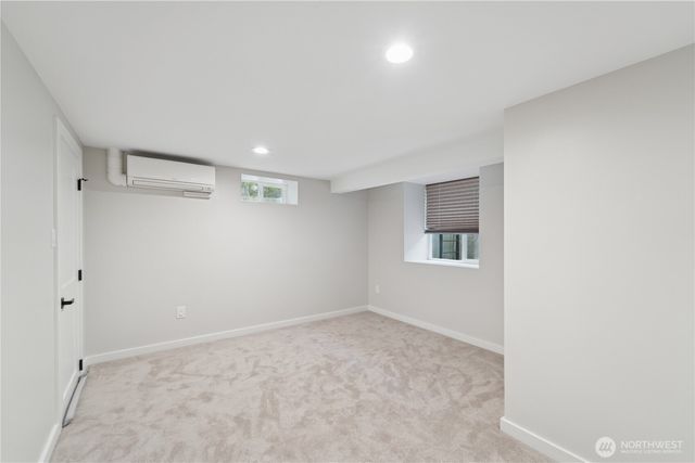 923 N 98th Street #A, Seattle, WA 98103