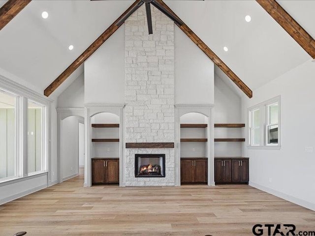 17287 Woodcrest Circle, Lindale, TX 75771