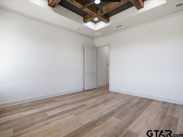 17287 Woodcrest Circle, Lindale, TX 75771