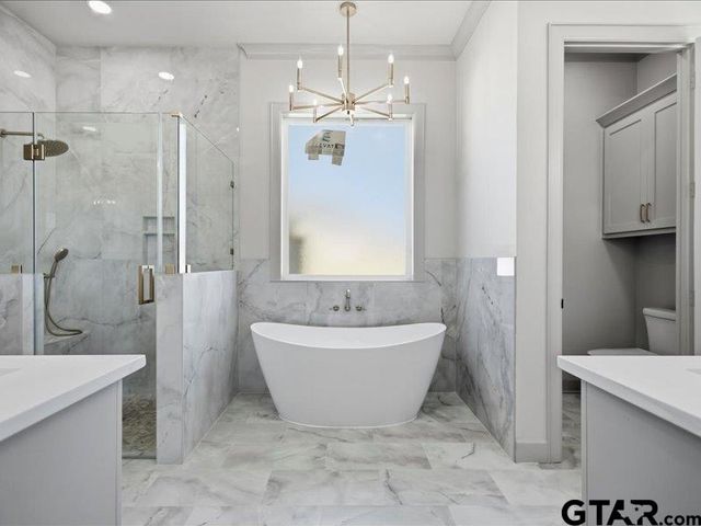 17287 Woodcrest Circle, Lindale, TX 75771