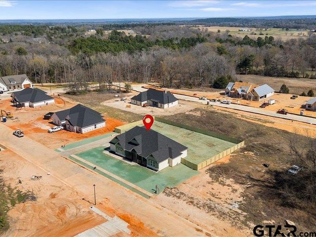 17287 Woodcrest Circle, Lindale, TX 75771