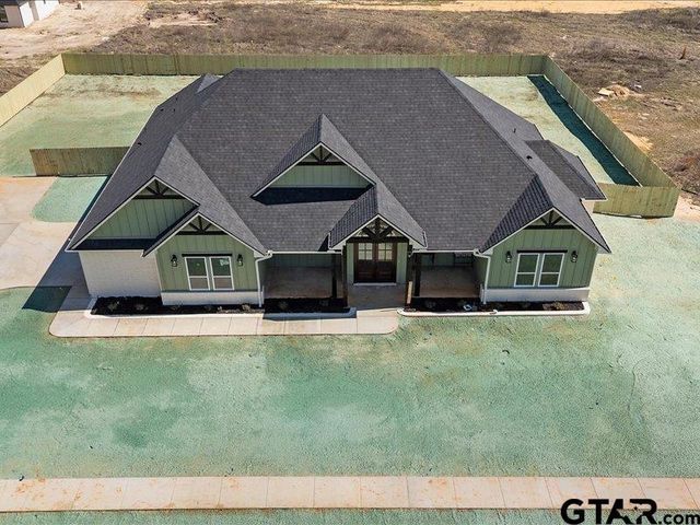 17287 Woodcrest Circle, Lindale, TX 75771