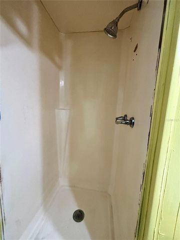 1226 COUNTRY CLUB LANE, Lakeland, FL 33801