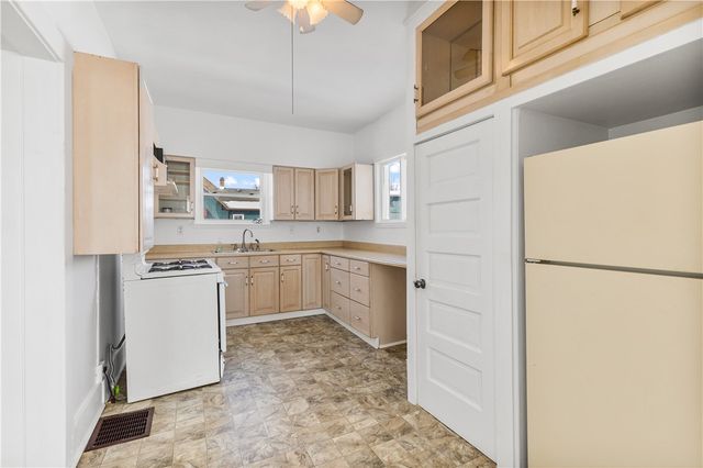 1206 Summerlea Ave, City Of Washington, PA 15301