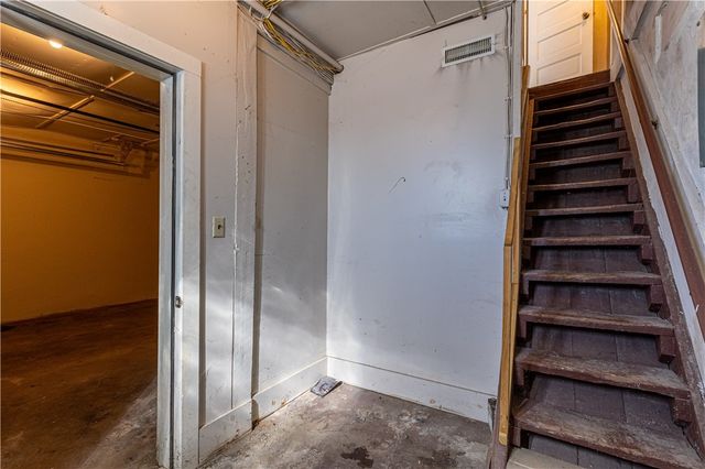 1206 Summerlea Ave, City Of Washington, PA 15301