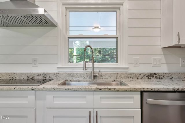 3863 Avents Ferry Road, Sanford, NC 27330